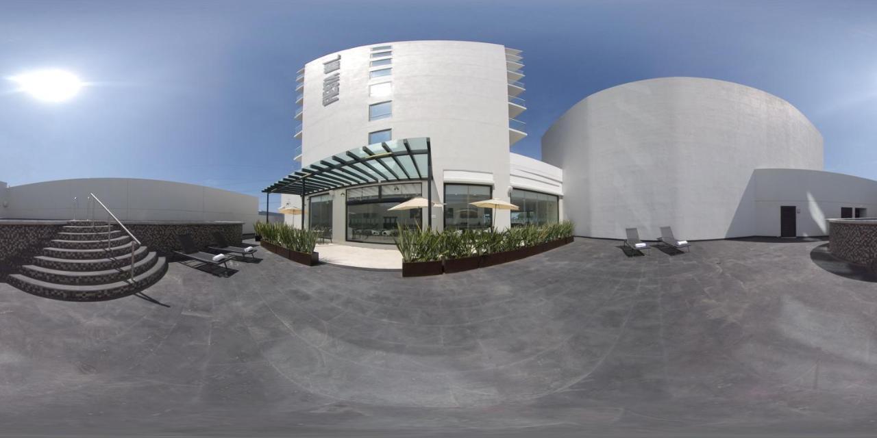 Fiesta Inn Guadalajara Aeropuerto Las Pintas ภายนอก รูปภาพ