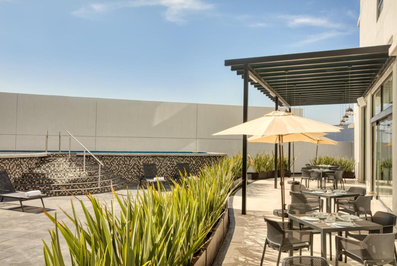 Fiesta Inn Guadalajara Aeropuerto Las Pintas ภายนอก รูปภาพ
